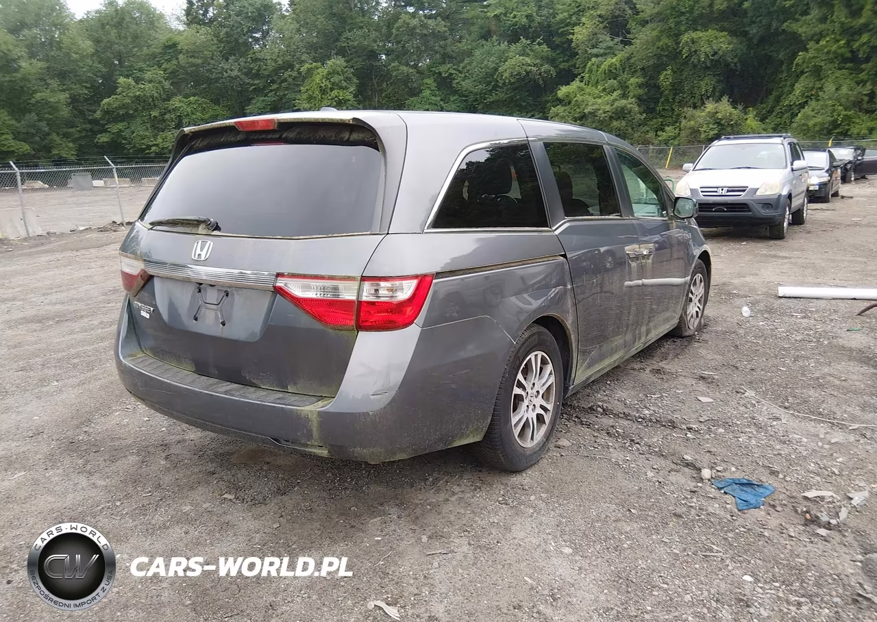 2011 Honda Odyssey Ex-L VIN:5FNRL5H63BB068429 - 4