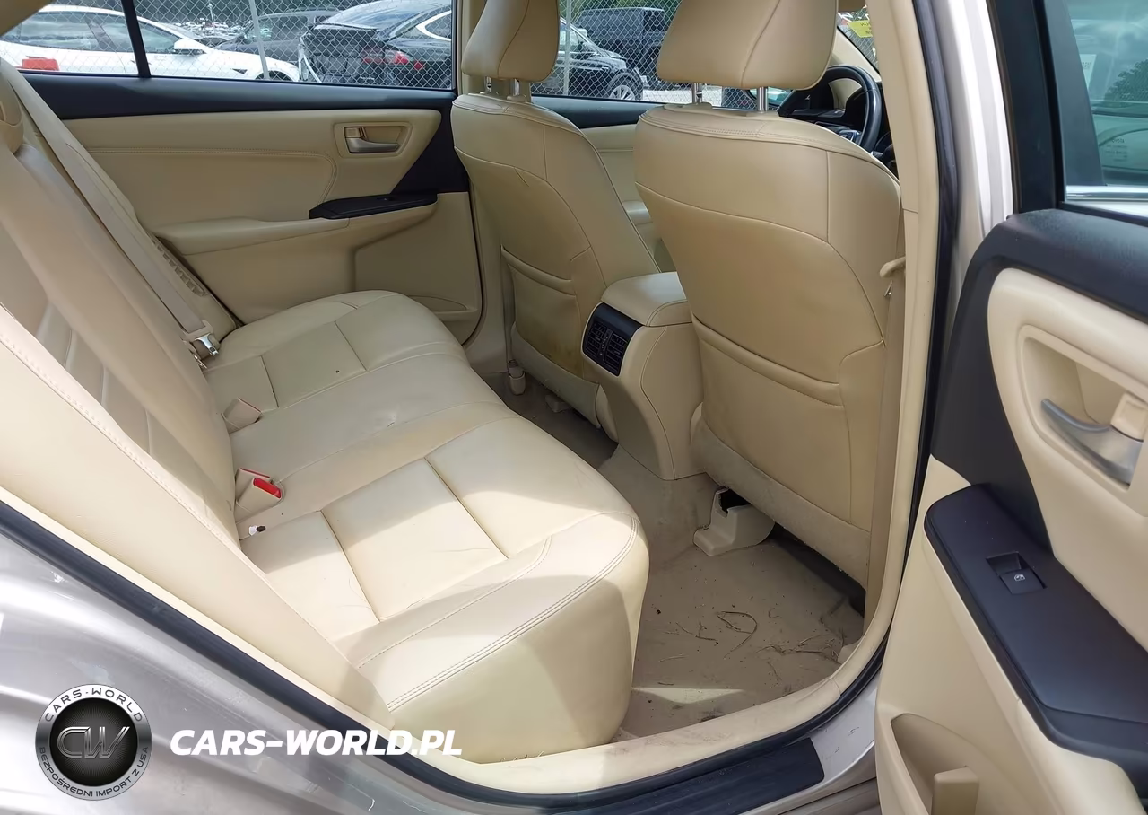 2015 Toyota Camry Hybrid Xle VIN:4T1BD1FK7FU175273 - 8