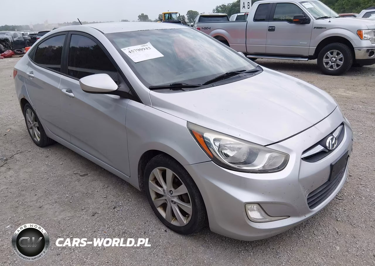 2012 Hyundai Accent Gls
