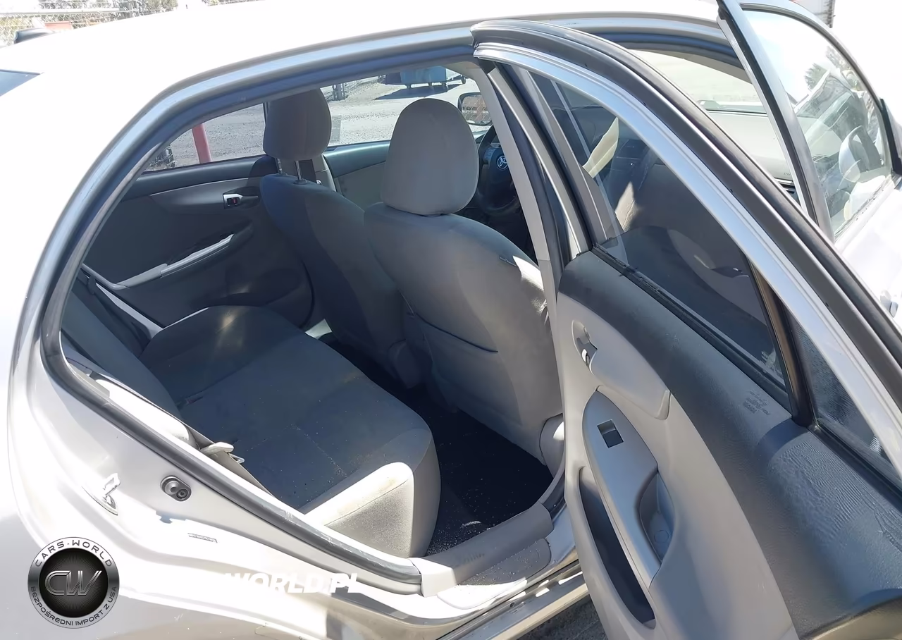 2011 Toyota Corolla Le VIN:2T1BU4EE7BC748004 - 8