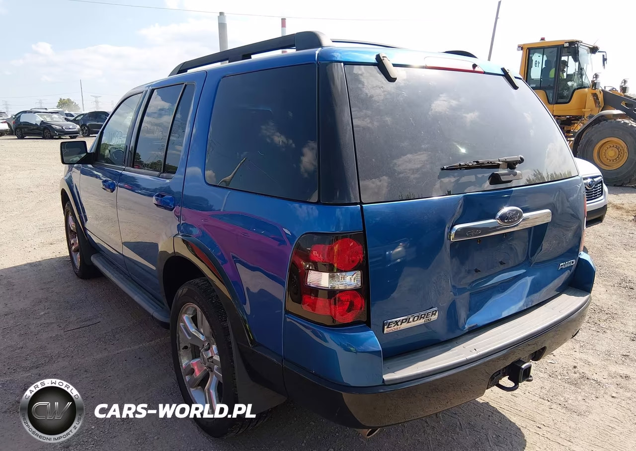 2010 Ford Explorer Xlt VIN:1FMEU8DE2AUA43811 - 3