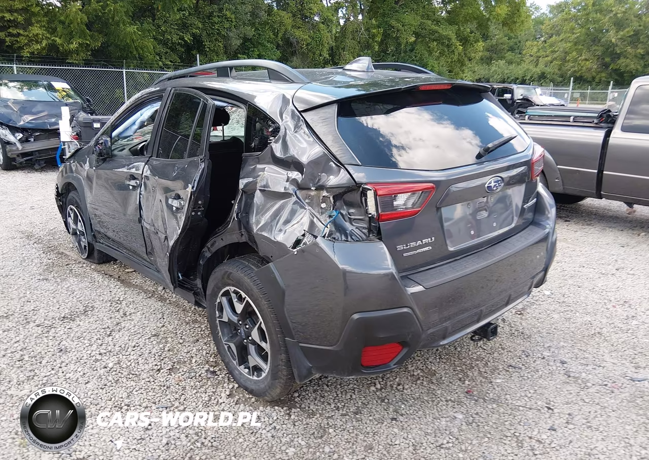 2020 Subaru Crosstrek Premium VIN:JF2GTAPC4L8205730 - 3