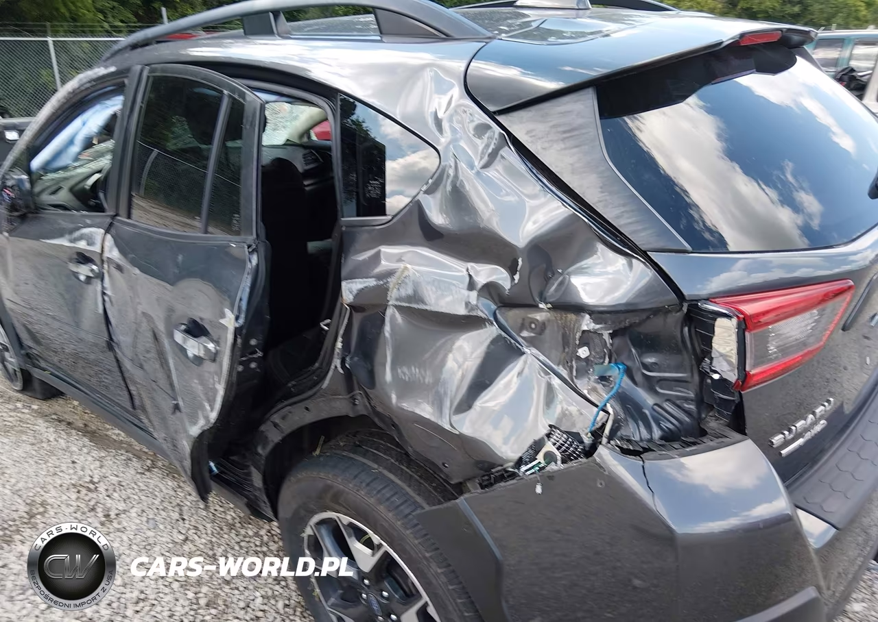 2020 Subaru Crosstrek Premium VIN:JF2GTAPC4L8205730 - 6