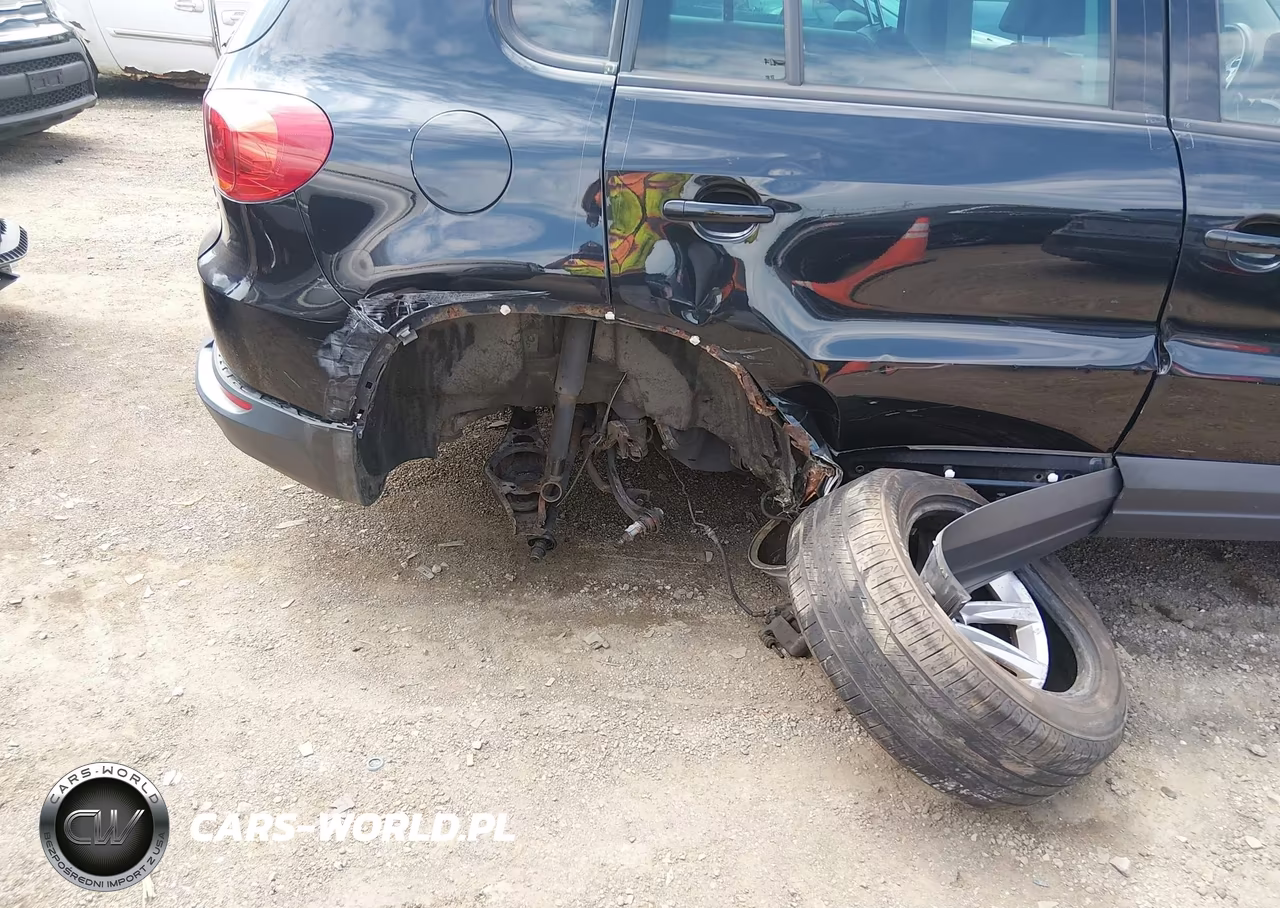 2015 Volkswagen Tiguan S VIN:WVGBV7AX9FW522707 - 6