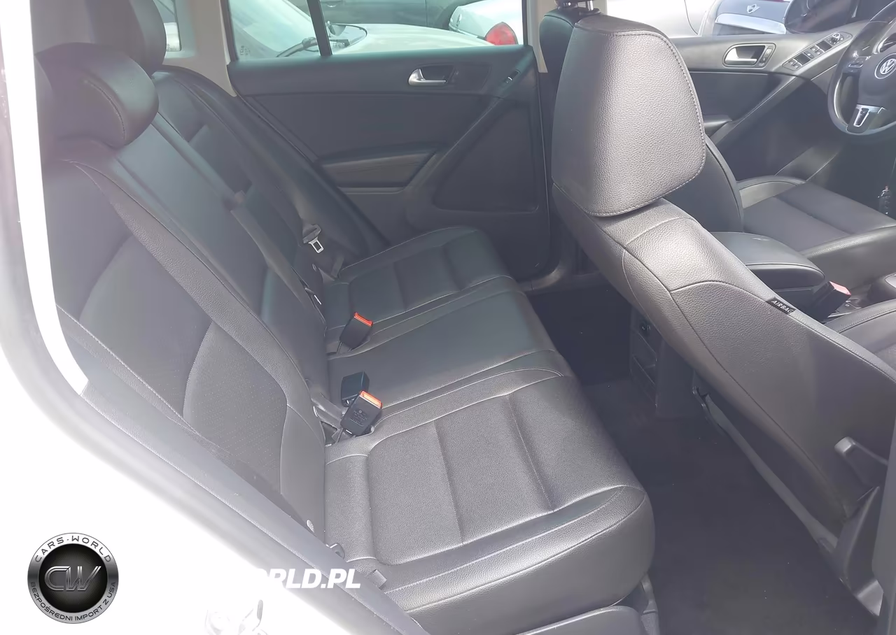 2012 Volkswagen Tiguan Se VIN:WVGAV7AX5CW518371 - 8