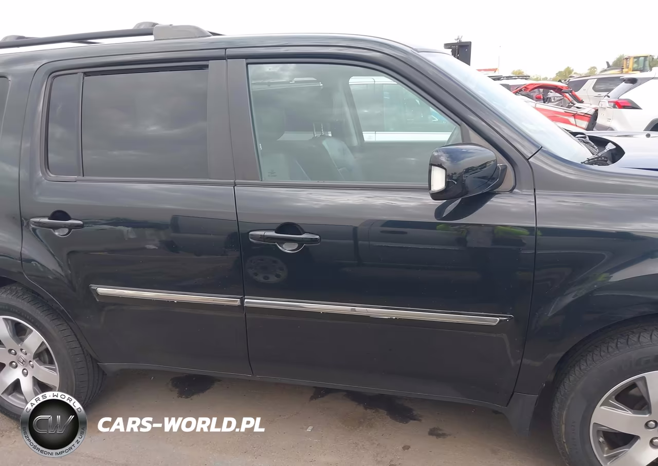 2015 Honda Pilot Touring VIN:5FNYF4H99FB031348 - 13