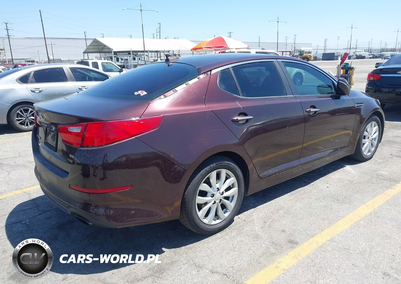 2015 Kia Optima Lx VIN:5XXGM4A7XFG444161 - 4