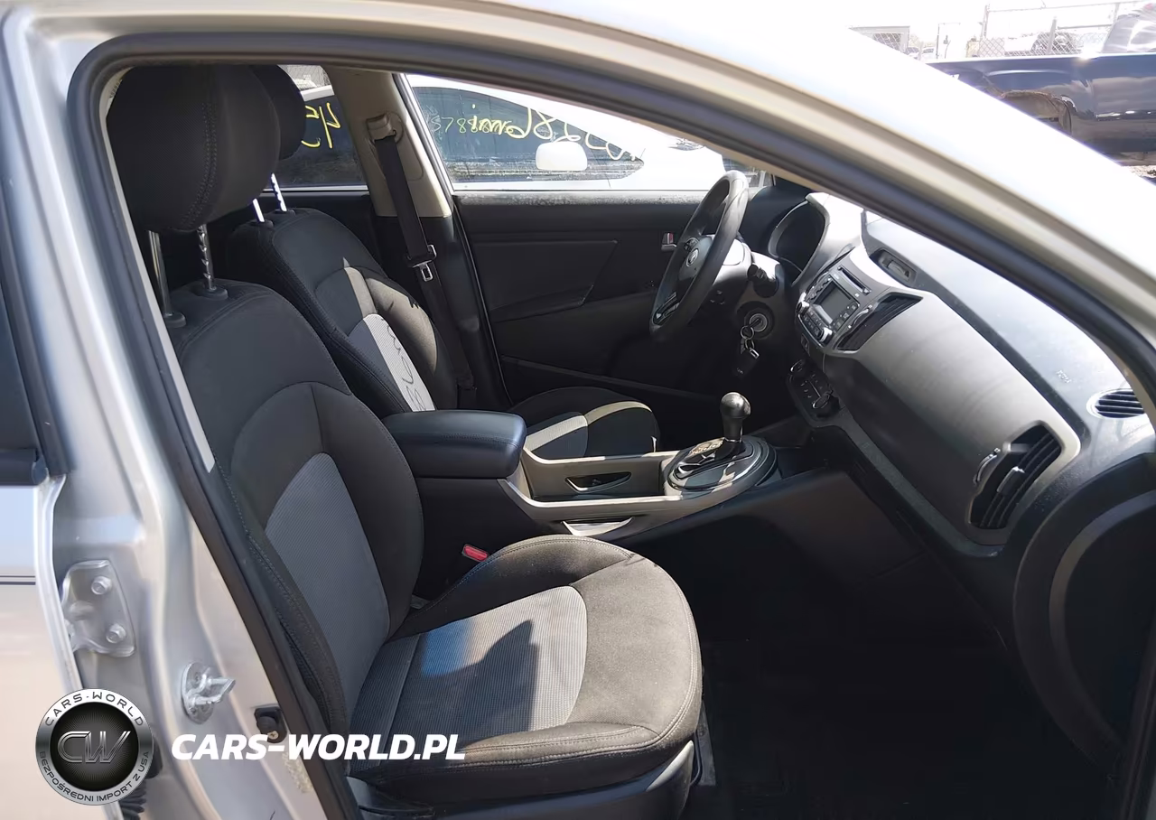 2014 Kia Sportage Lx VIN:KNDPB3ACXE7656403 - 5