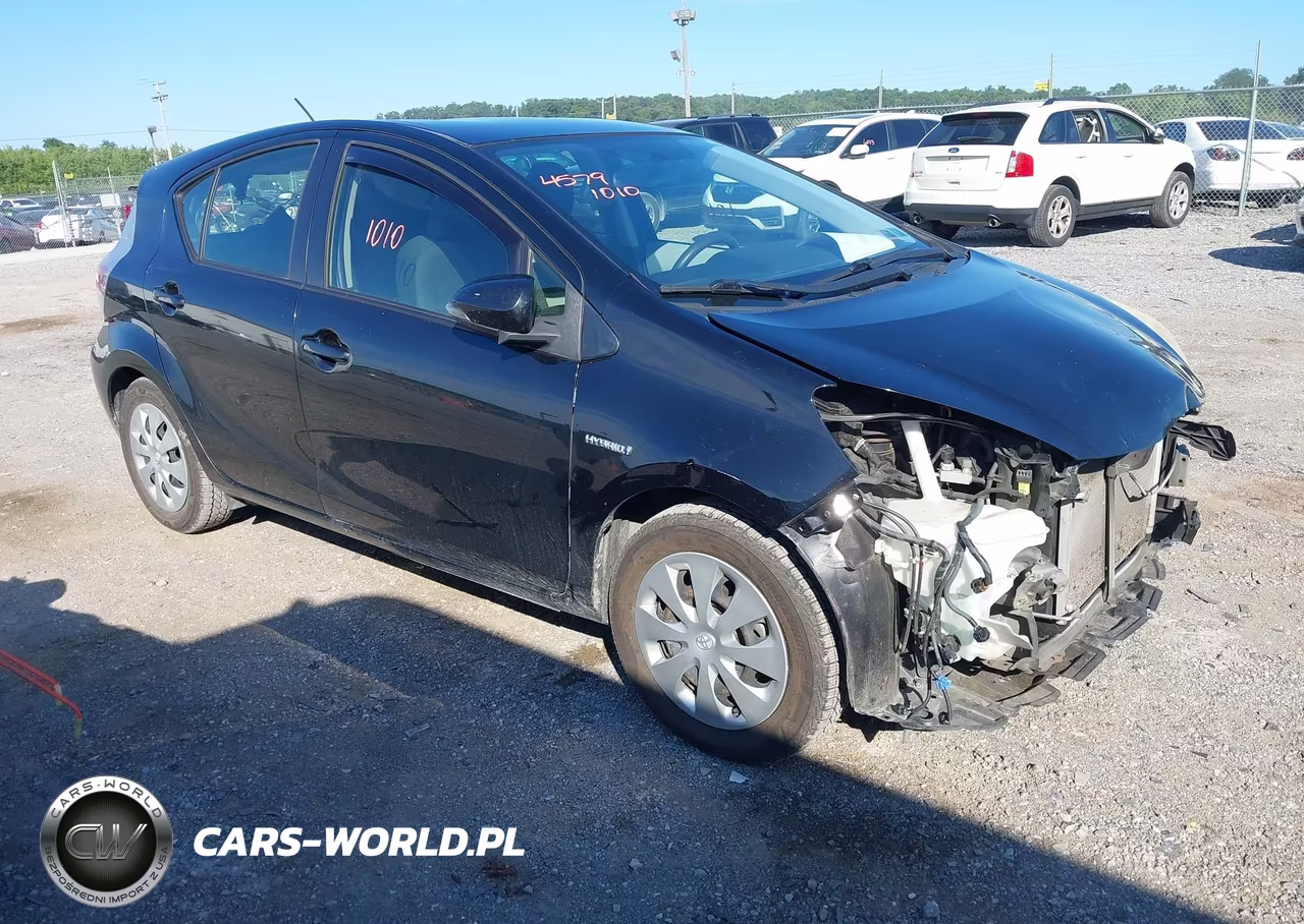 2013 Toyota Prius C Two