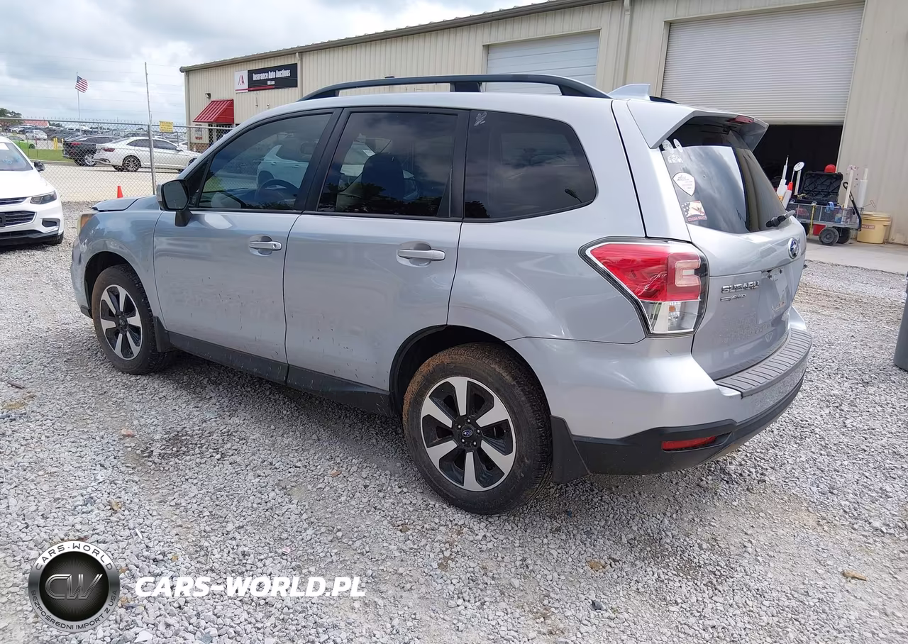 2017 Subaru Forester 2.5I Premium VIN:JF2SJAGC8HH515502 - 3