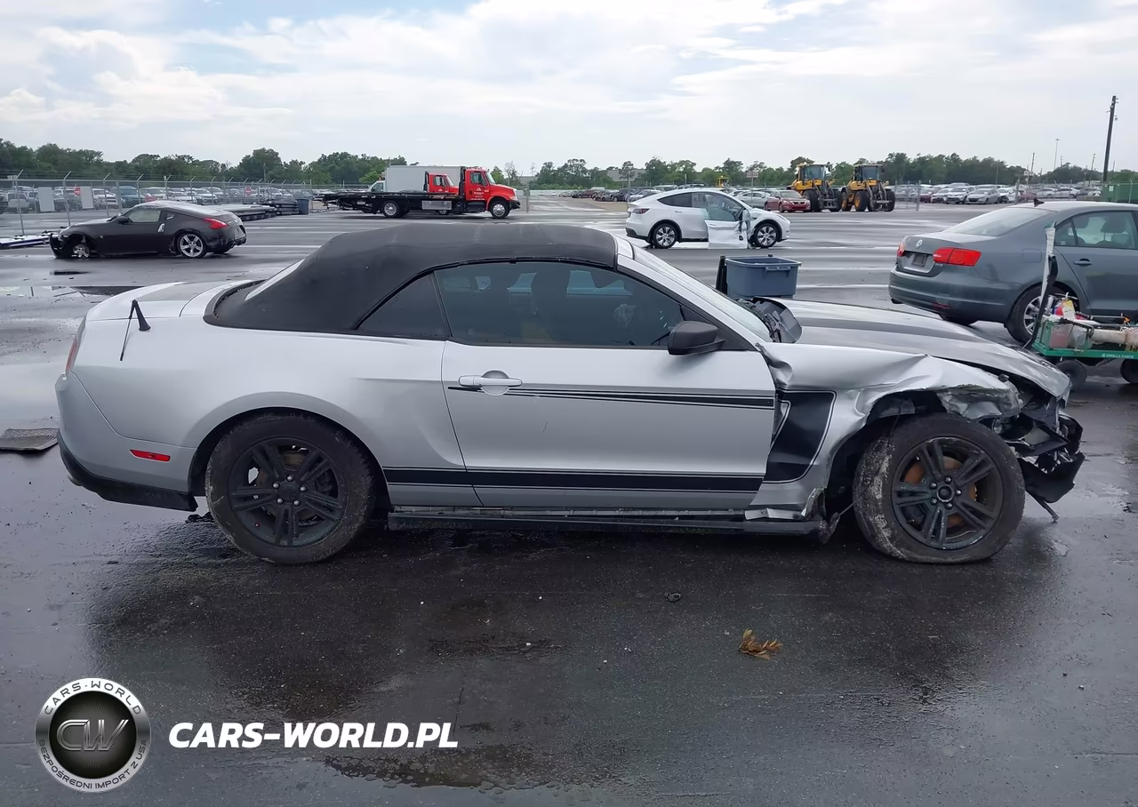 2012 Ford Mustang V6 VIN:1ZVBP8EM9C5273201 - 13
