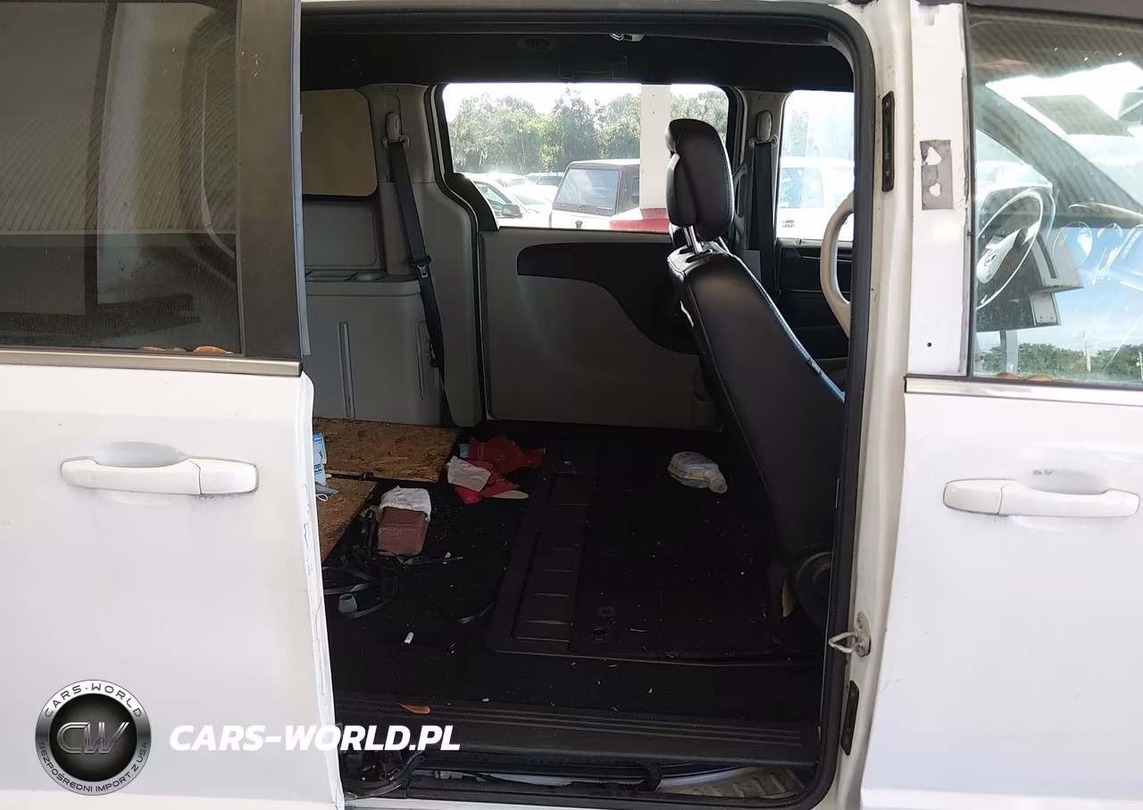 2019 Dodge Grand Caravan Sxt VIN:2C4RDGCG3KR753673 - 8