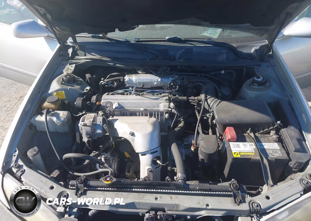 2000 Toyota Camry Le VIN:JT2BG22KXY0456915 - 10