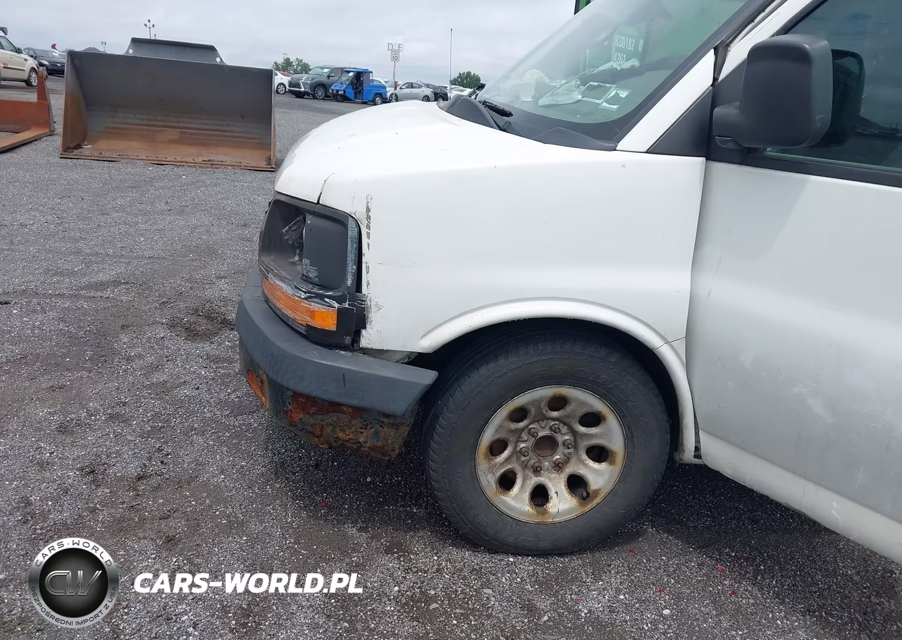 2012 Chevrolet Express 1500 Work Van VIN:1GCSGAFX0C1120734 - 19