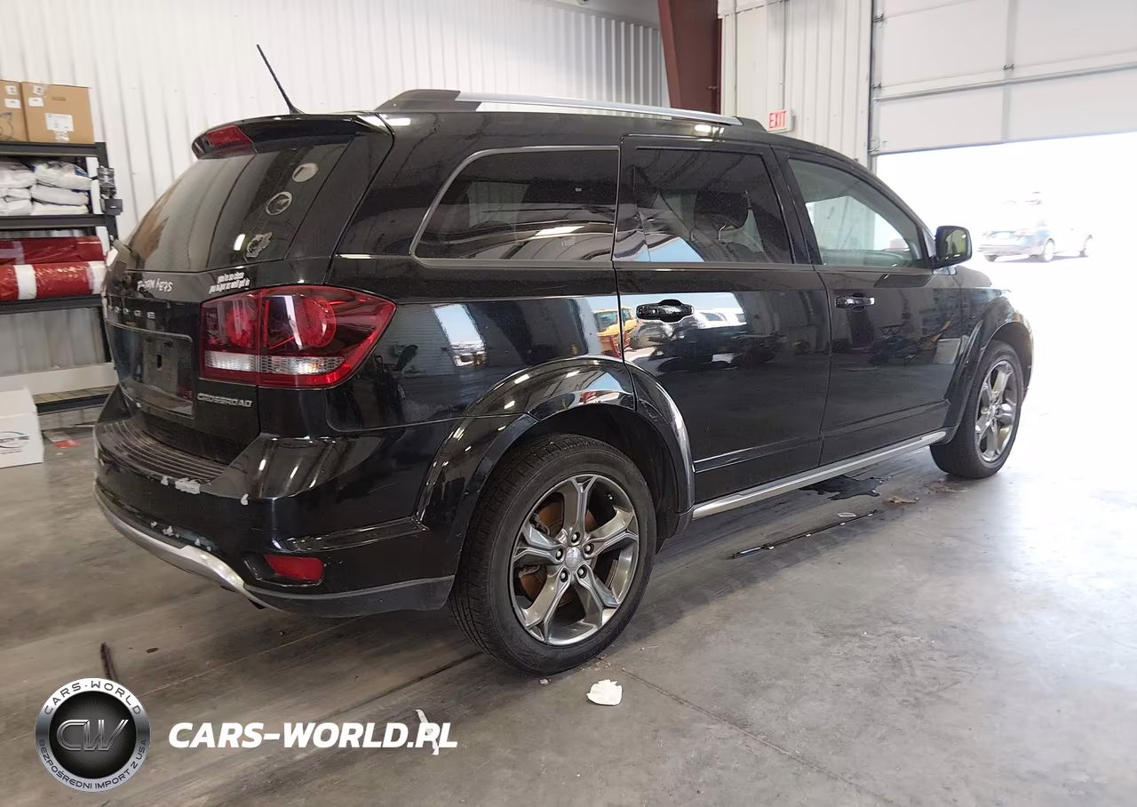 2016 Dodge Journey Crossroad VIN:3C4PDCGB1GT226492 - 4
