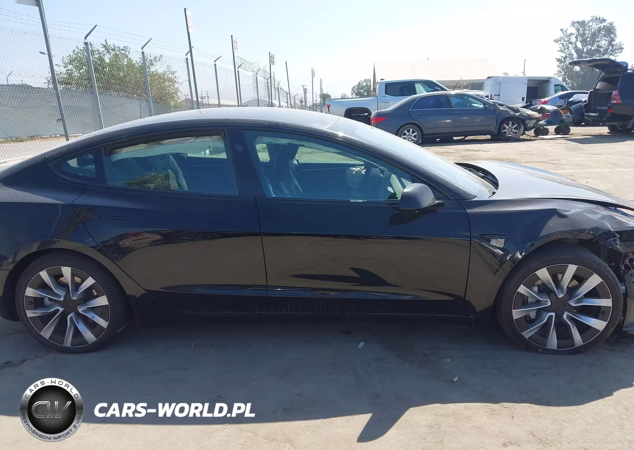 2024 Tesla Model 3 Long Range Dual Motor All-Wheel Drive VIN:5YJ3E1EB2RF801963 - 12