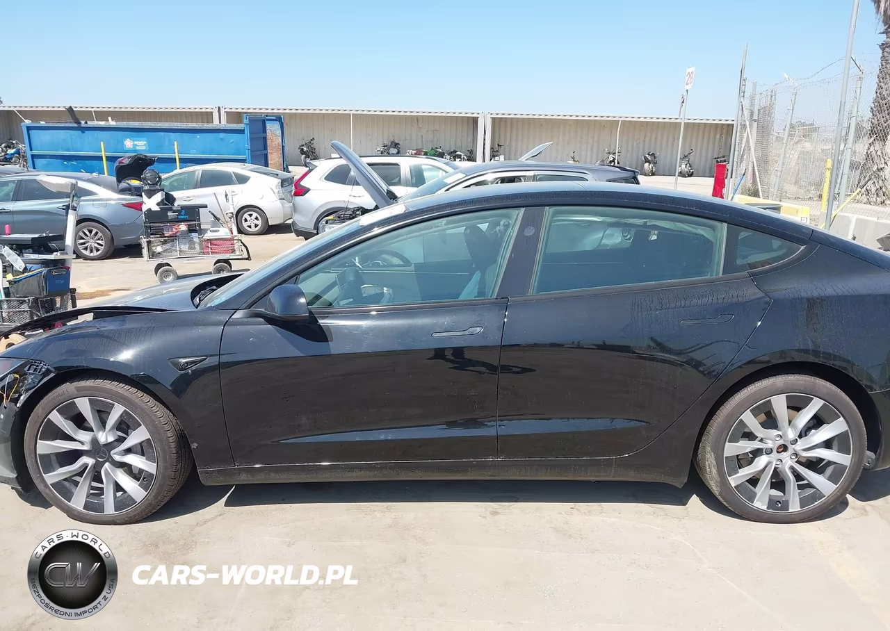 2024 Tesla Model 3 Long Range Dual Motor All-Wheel Drive VIN:5YJ3E1EB2RF801963 - 13