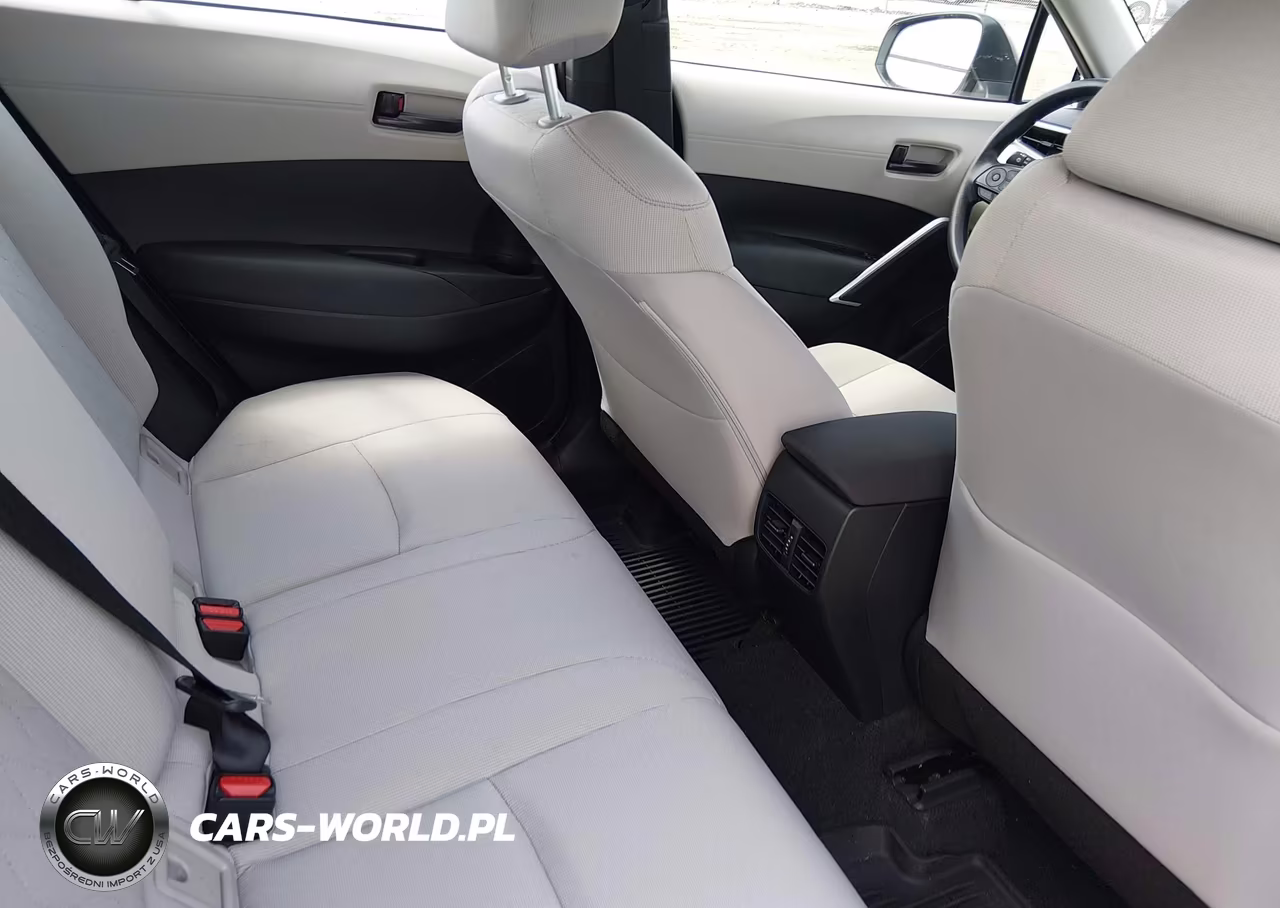 2026 Toyota Corolla Cross L VIN:7MUAAABG5TV191097 - 8