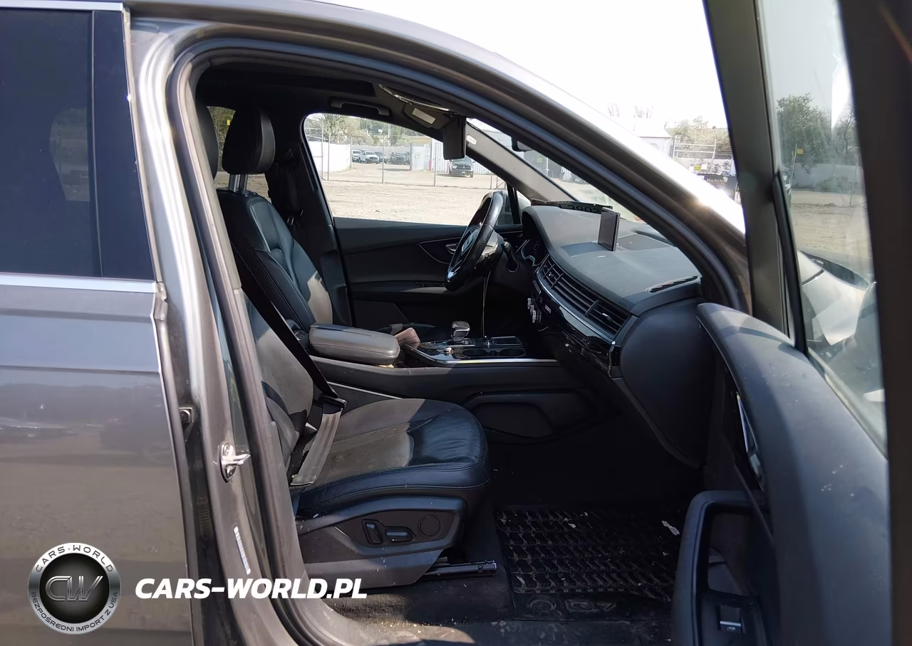 2017 Audi Q7 3.0T Premium VIN:WA1LAAF76HD028808 - 5