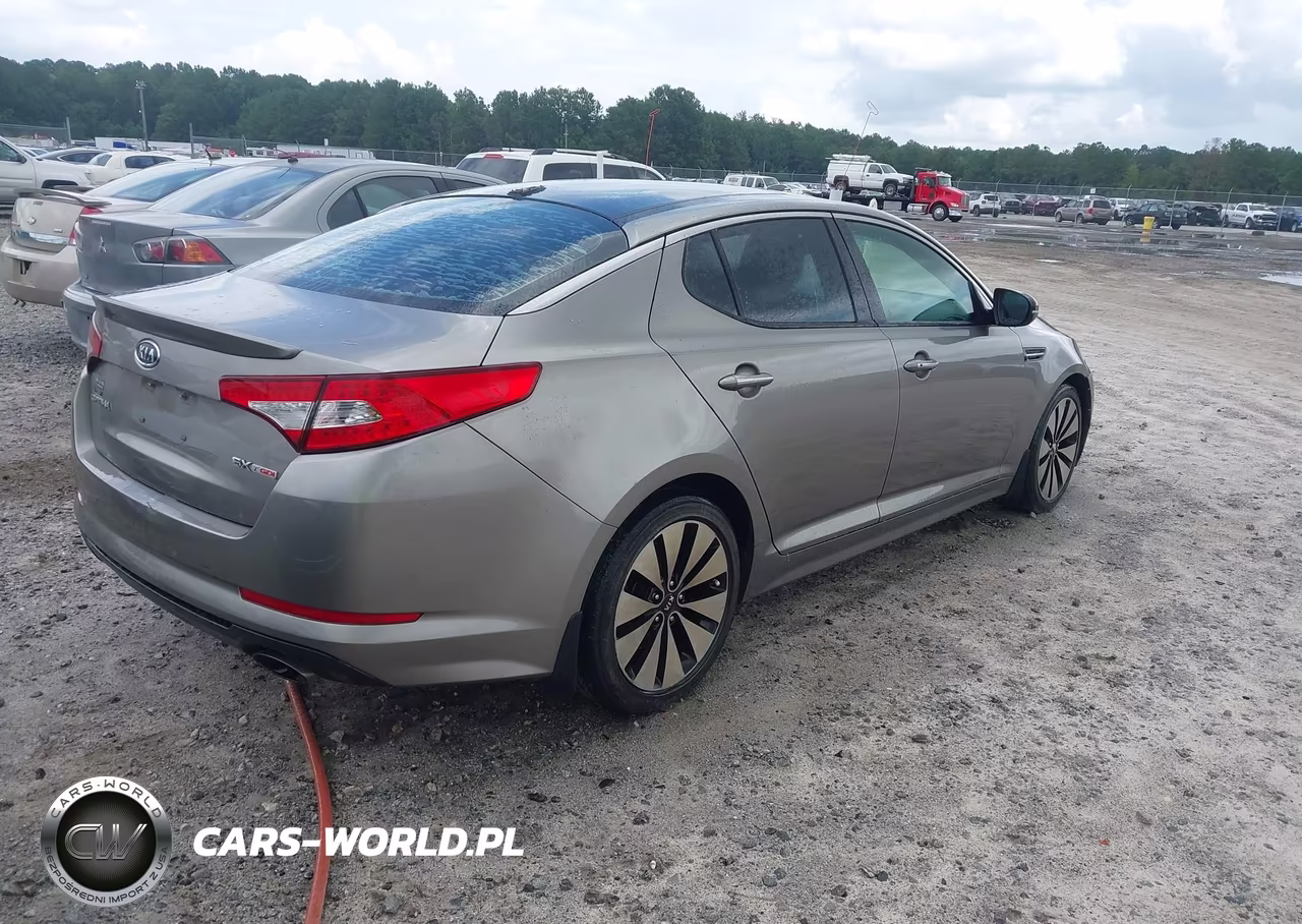 2012 Kia Optima Sx VIN:5XXGR4A64CG009396 - 4
