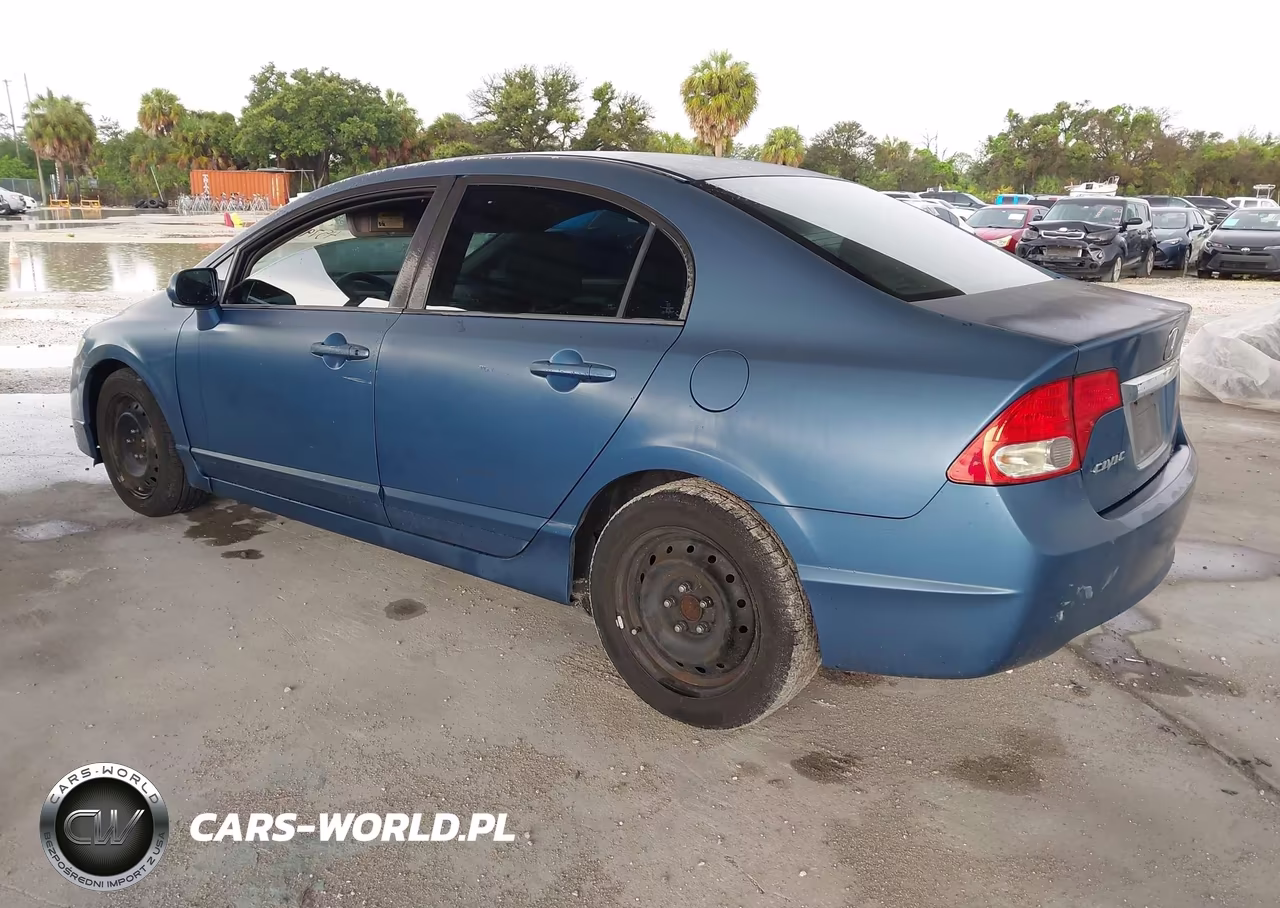 2010 Honda Civic Lx VIN:2HGFA1F50AH560566 - 3