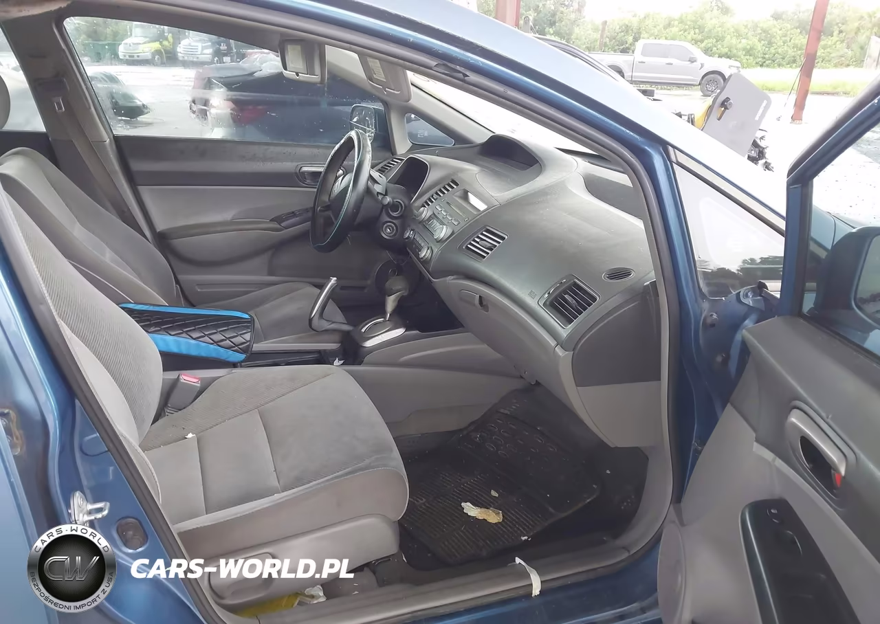 2010 Honda Civic Lx VIN:2HGFA1F50AH560566 - 5