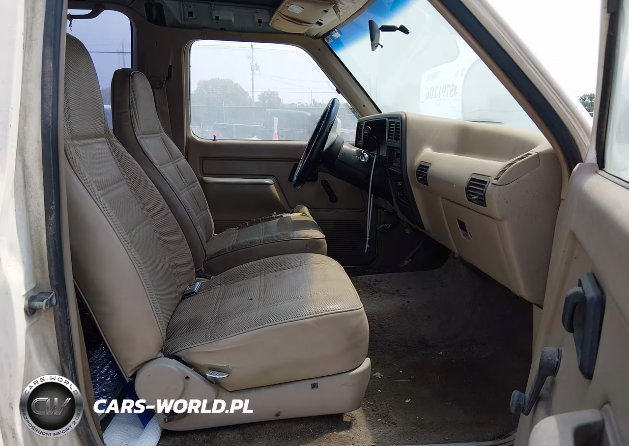 1989 Ford Bronco Ii VIN:1FMCU12T5KUC14388 - 5
