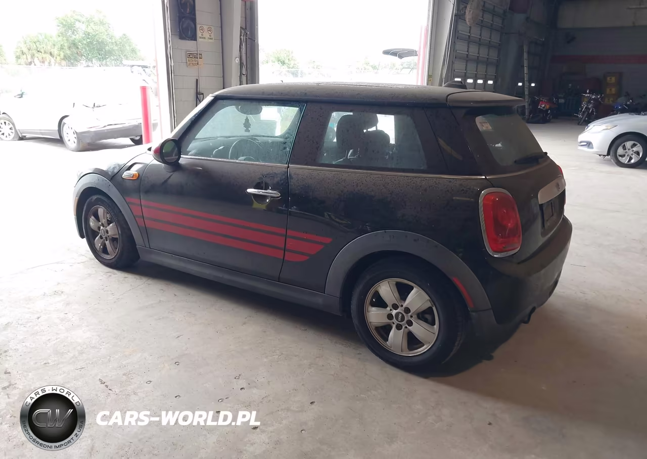 2015 Mini Hardtop Cooper VIN:WMWXM5C56FT938368 - 3
