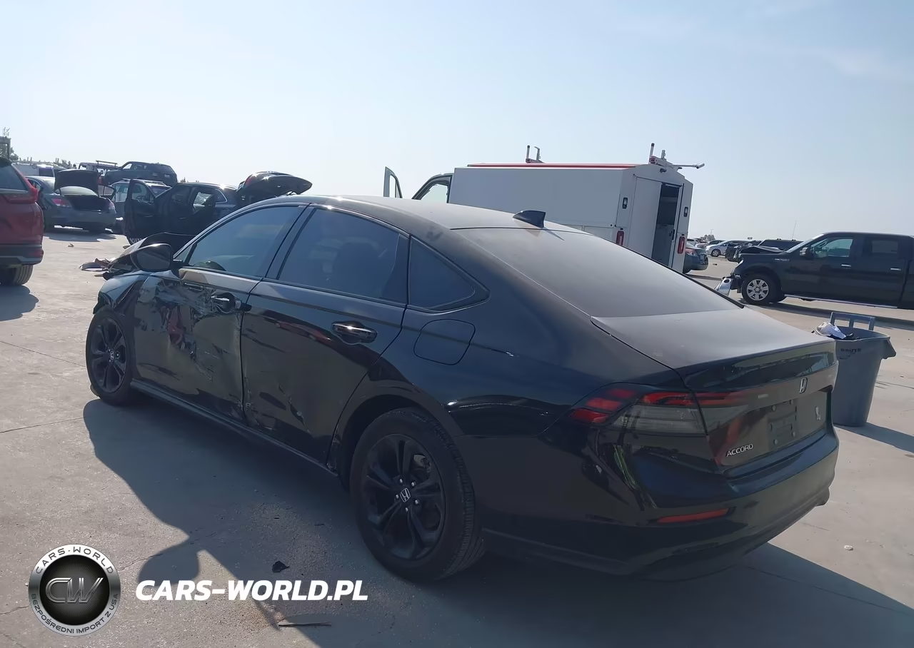 2025 Honda Accord Se VIN:1HGCY1F45SA038649 - 3
