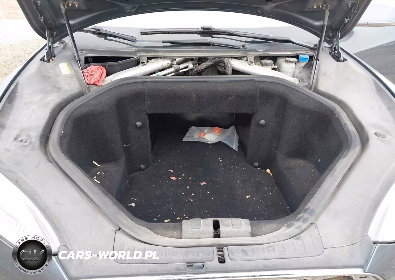 2013 Tesla Model S VIN:5YJSA1CN0DFP27021 - 10