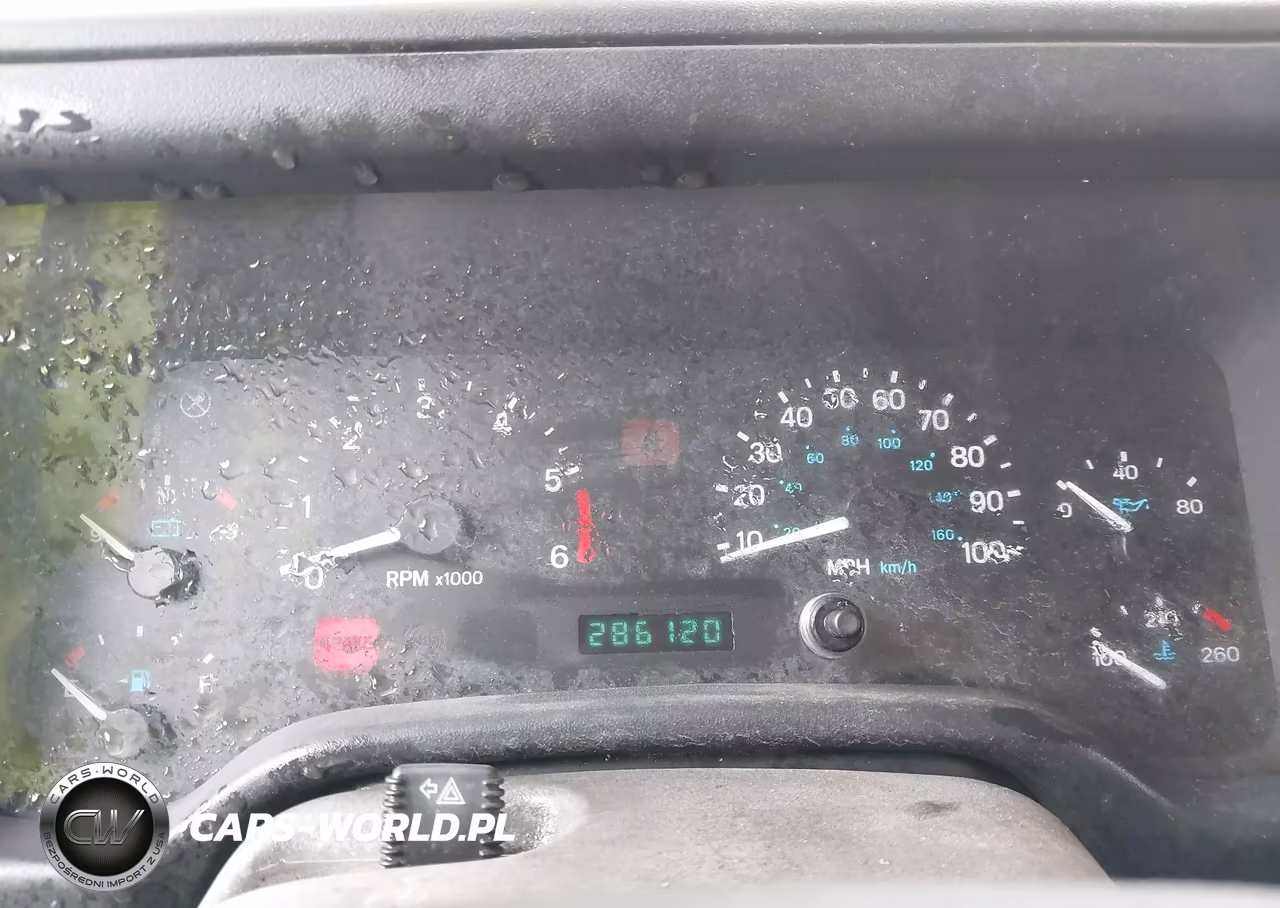 2000 Jeep Wrangler Sport VIN:1J4FA49S3YP763954 - 7