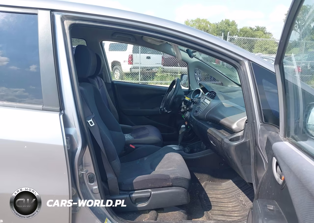 2009 Honda Fit Sport VIN:JHMGE88449S035324 - 5