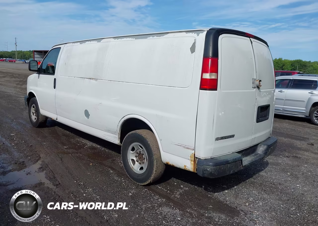 2009 Chevrolet Express Cargo Van Work Van VIN:1GCGG29C791158345 - 3