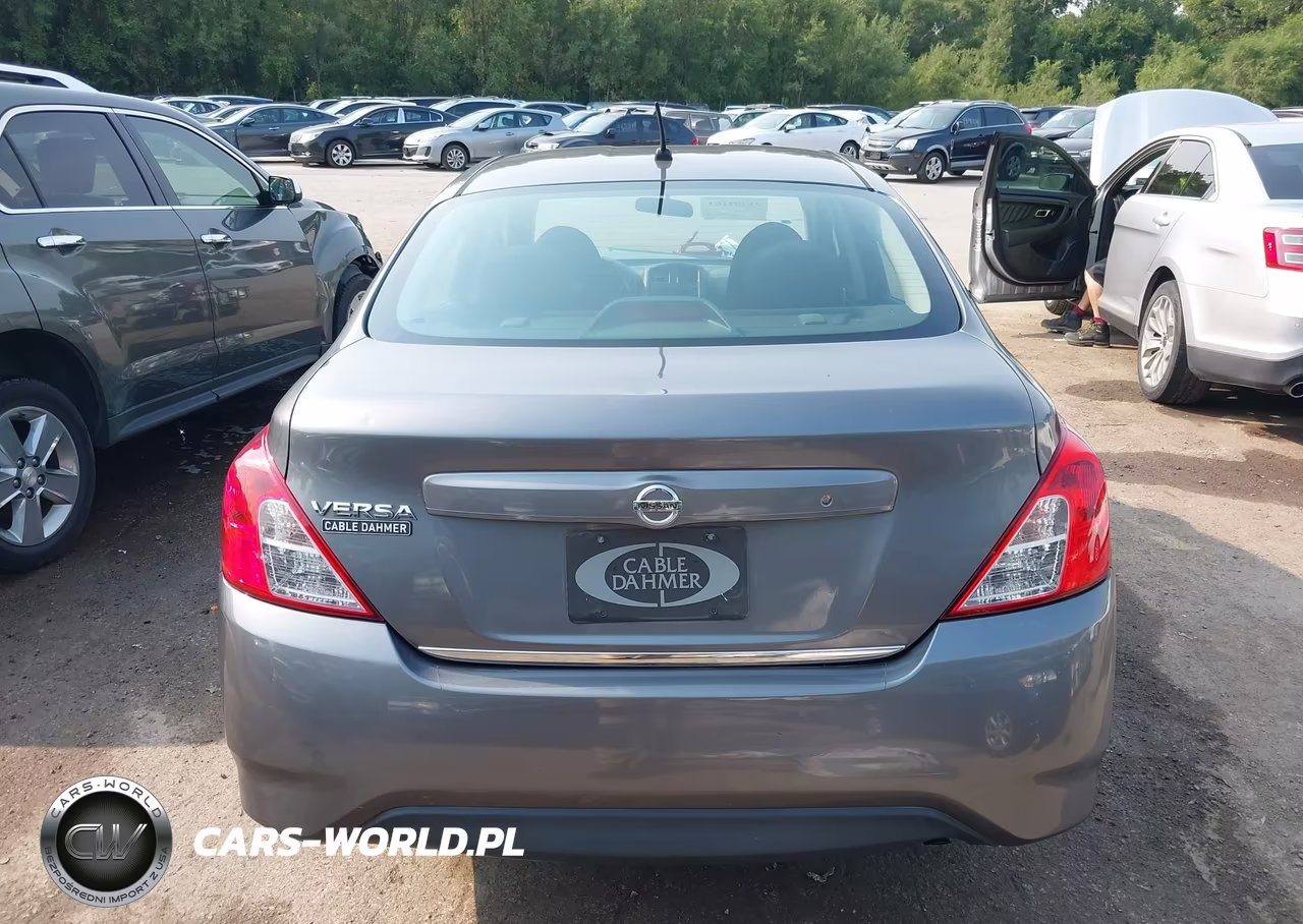 2017 Nissan Versa 1.6 S VIN:3N1CN7AP6HL860134 - 16