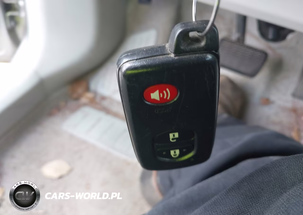 2010 Toyota Prius Iii VIN:JTDKN3DU8A1029895 - 11