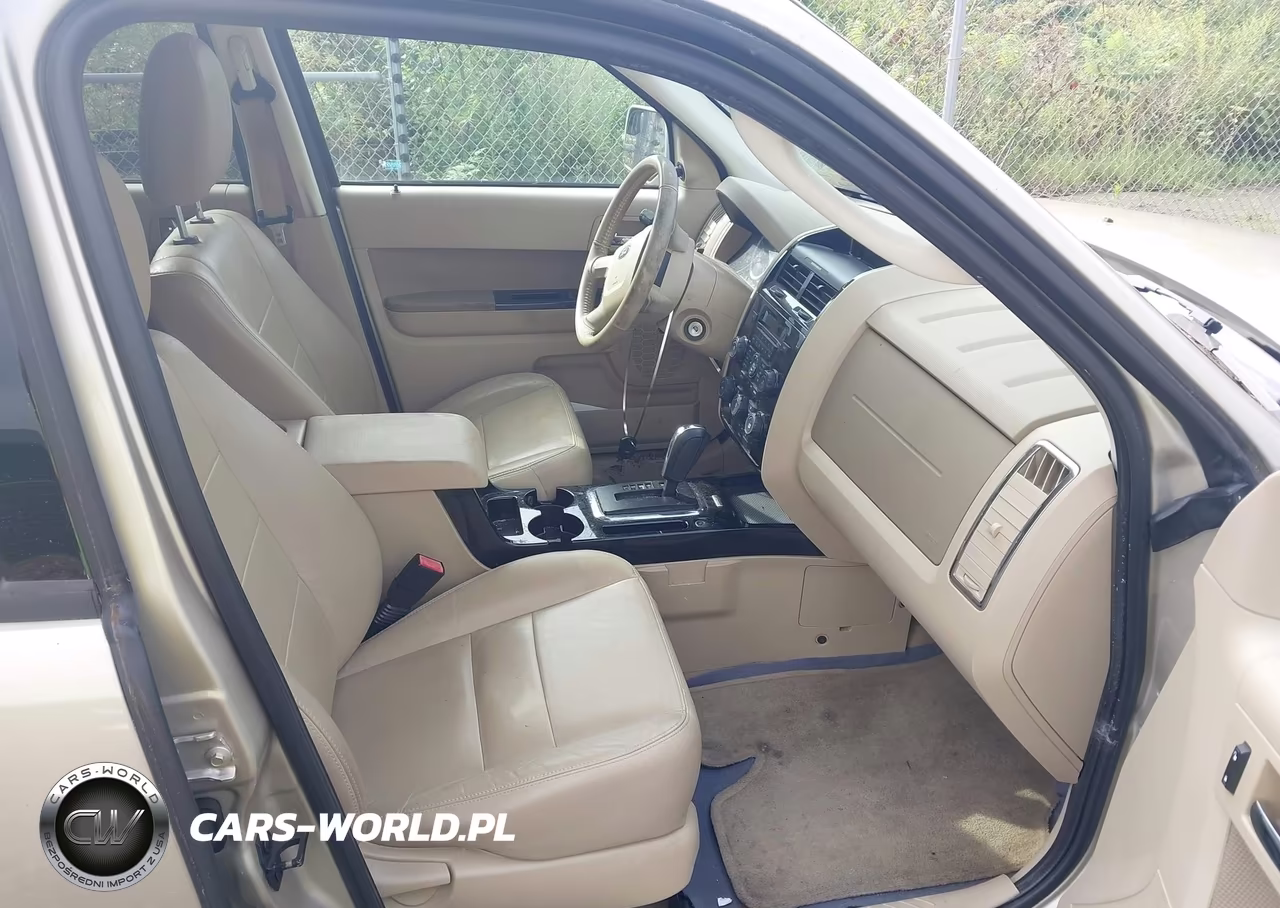 2010 Ford Escape Limited VIN:1FMCU9EG0AKD25065 - 5