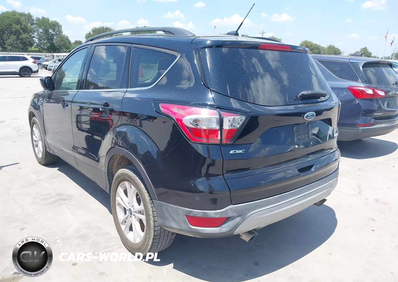 2018 Ford Escape Se VIN:1FMCU0GD0JUB48018 - 3