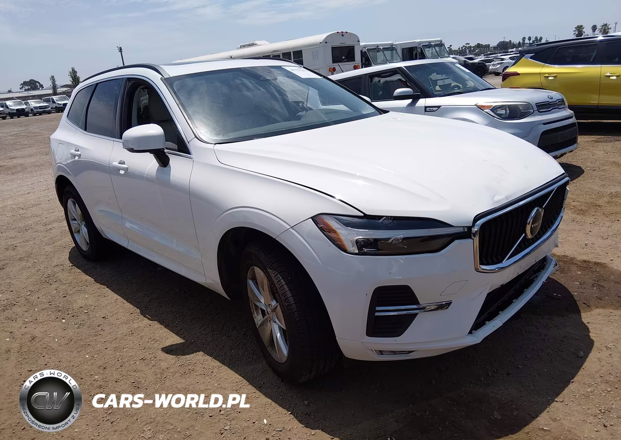 2022 Volvo Xc60 B5 Momentum