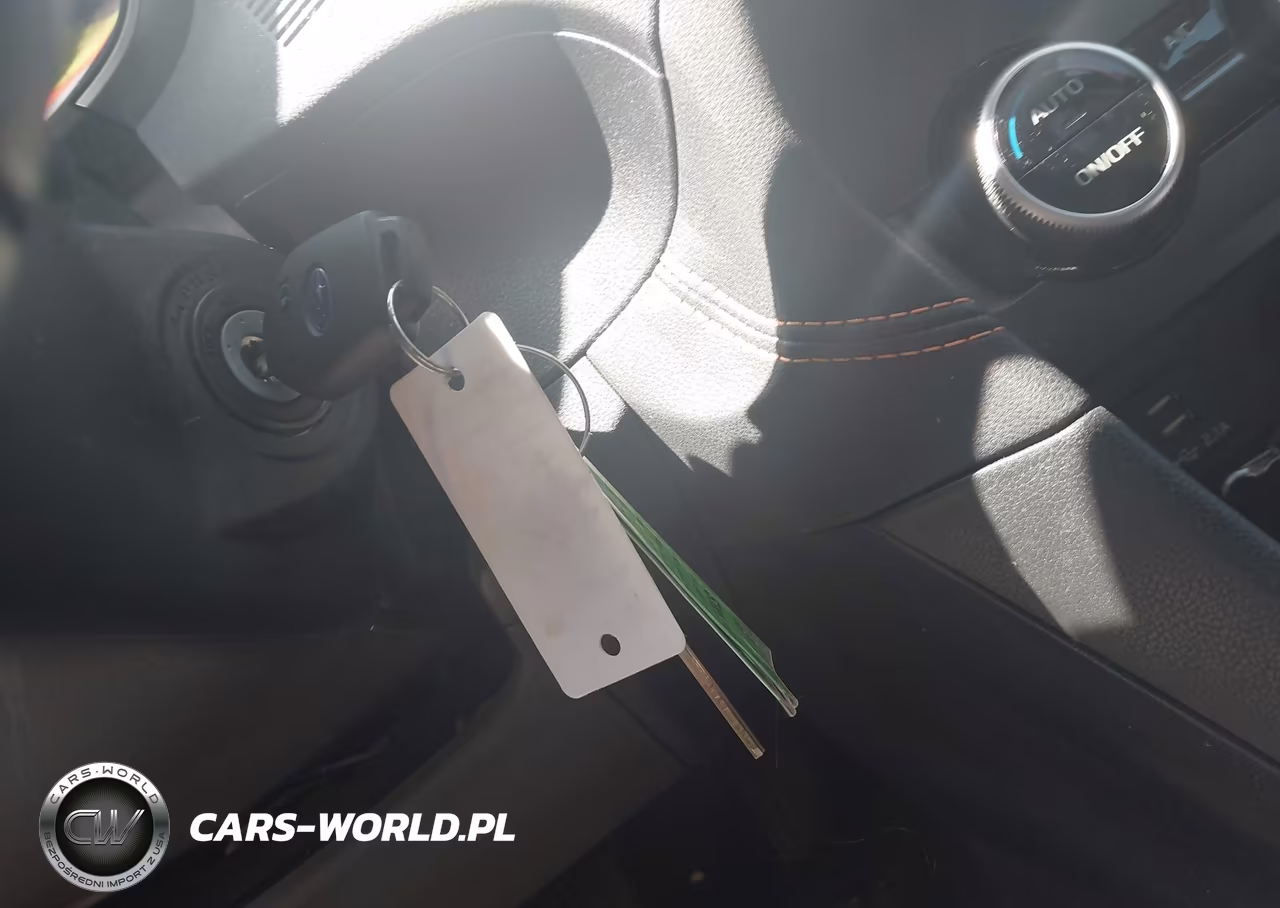 2021 Subaru Crosstrek Premium VIN:JF2GTAPC8M8330120 - 11