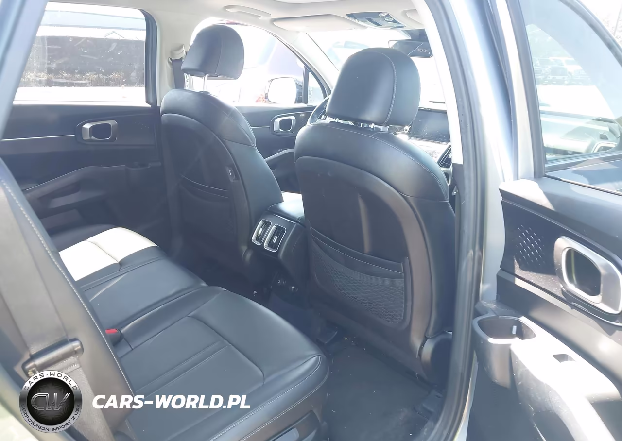2021 Kia Sorento S VIN:5XYRLDLC2MG052094 - 8
