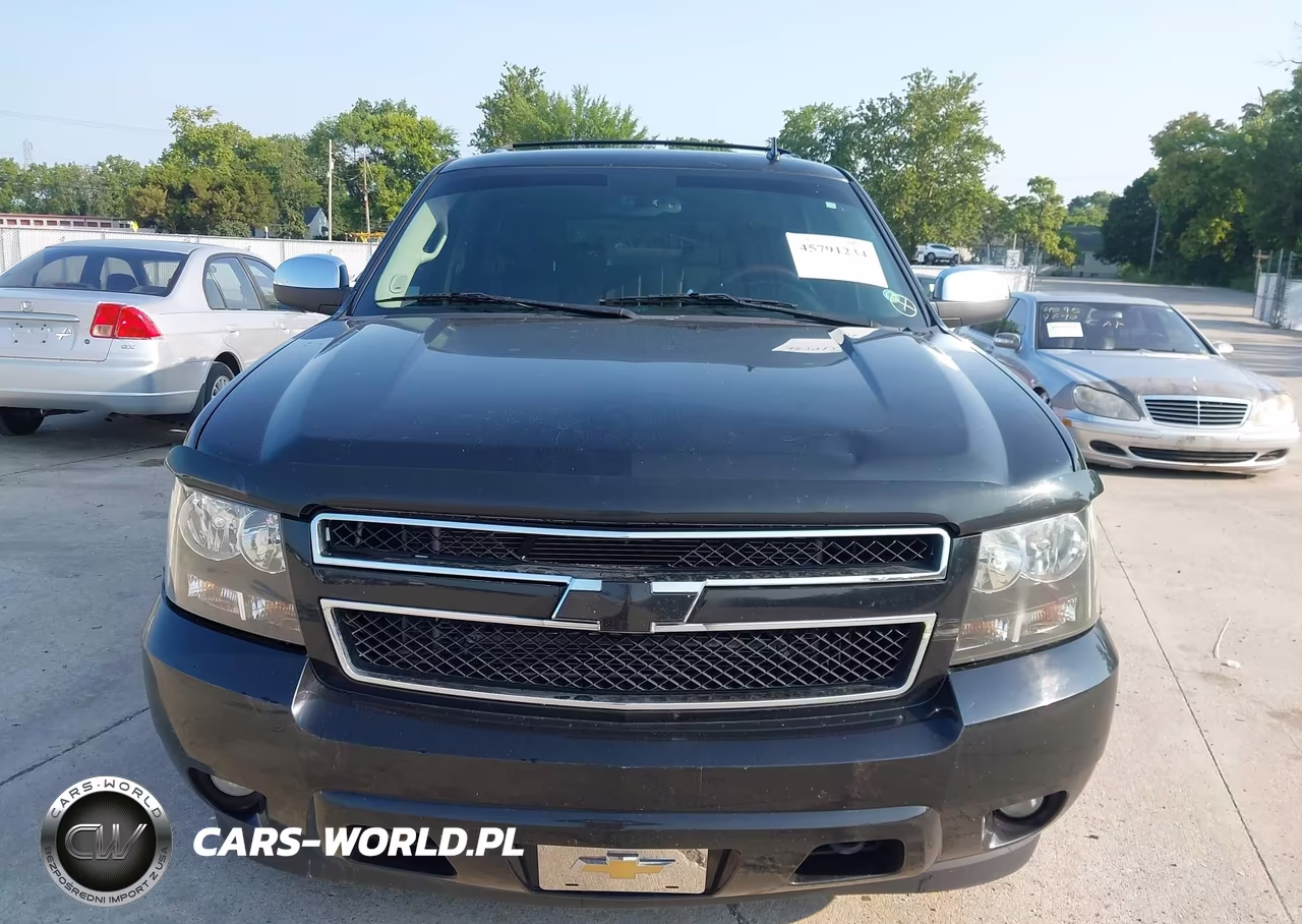 2010 Chevrolet Suburban 1500 Ltz VIN:1GNUKKE3XAR178755 - 10