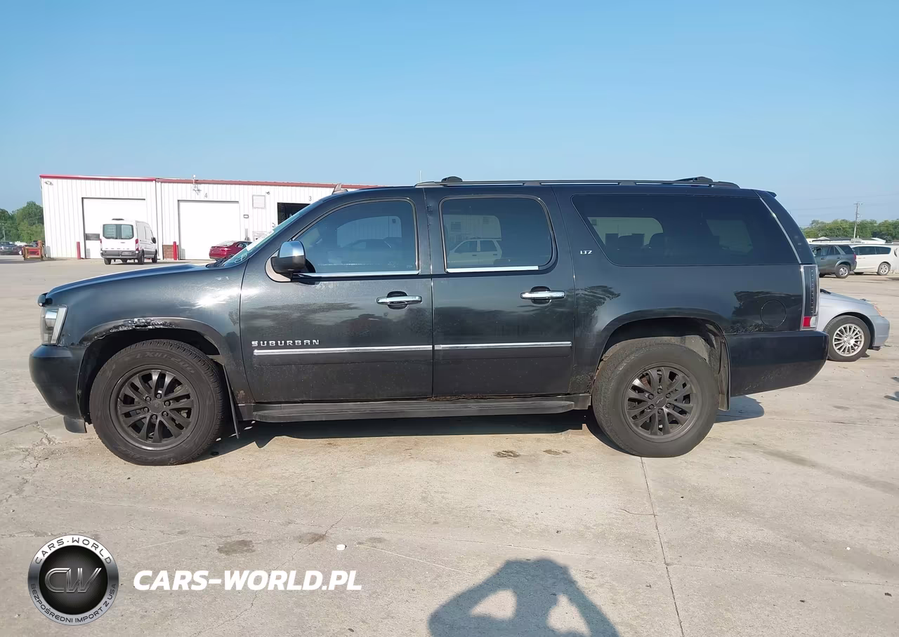 2010 Chevrolet Suburban 1500 Ltz VIN:1GNUKKE3XAR178755 - 12