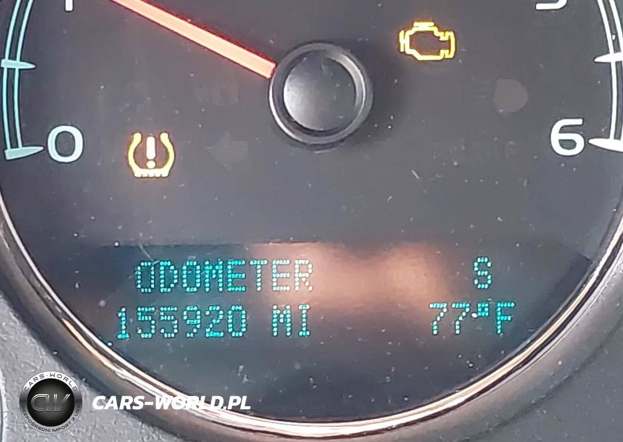 2010 Chevrolet Suburban 1500 Ltz VIN:1GNUKKE3XAR178755 - 13