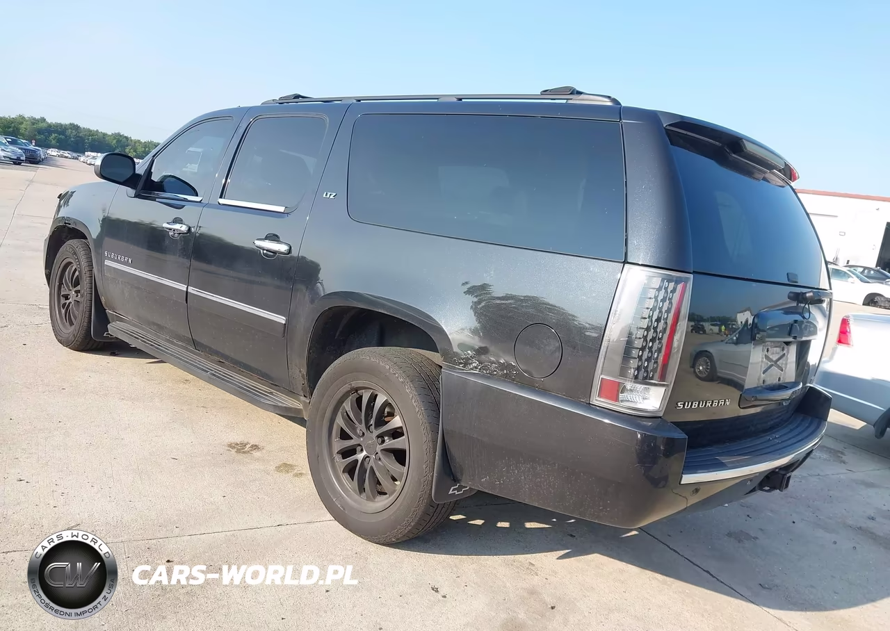 2010 Chevrolet Suburban 1500 Ltz VIN:1GNUKKE3XAR178755 - 3