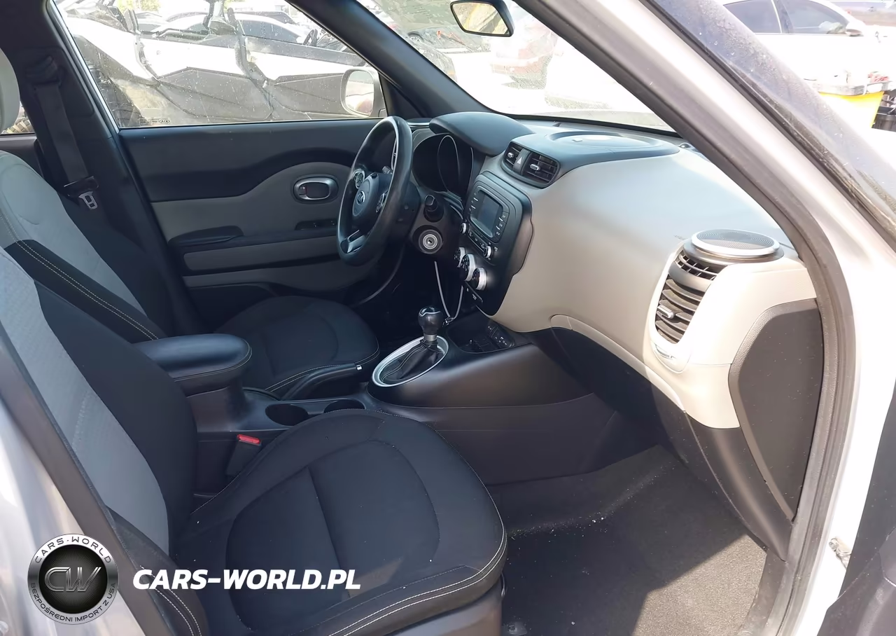 2016 Kia Soul + VIN:KNDJP3A55G7869447 - 5