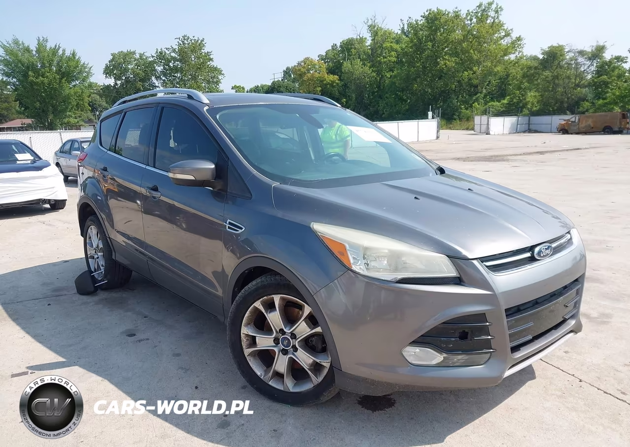 2014 Ford Escape Titanium – zdjęcie 1 z 12