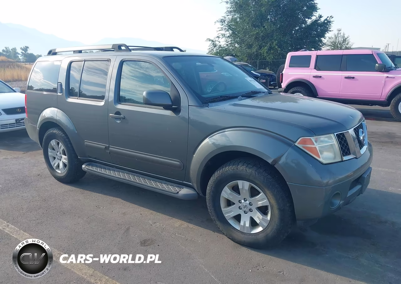 2006 Nissan Pathfinder Le