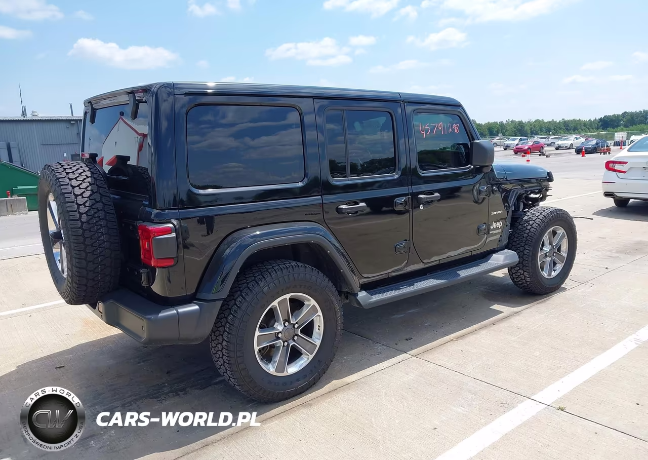 2021 Jeep Wrangler Unlimited Sahara 4X4 VIN:1C4HJXEG9MW801334 - 4