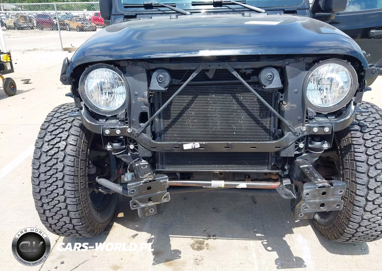 2021 Jeep Wrangler Unlimited Sahara 4X4 VIN:1C4HJXEG9MW801334 - 6
