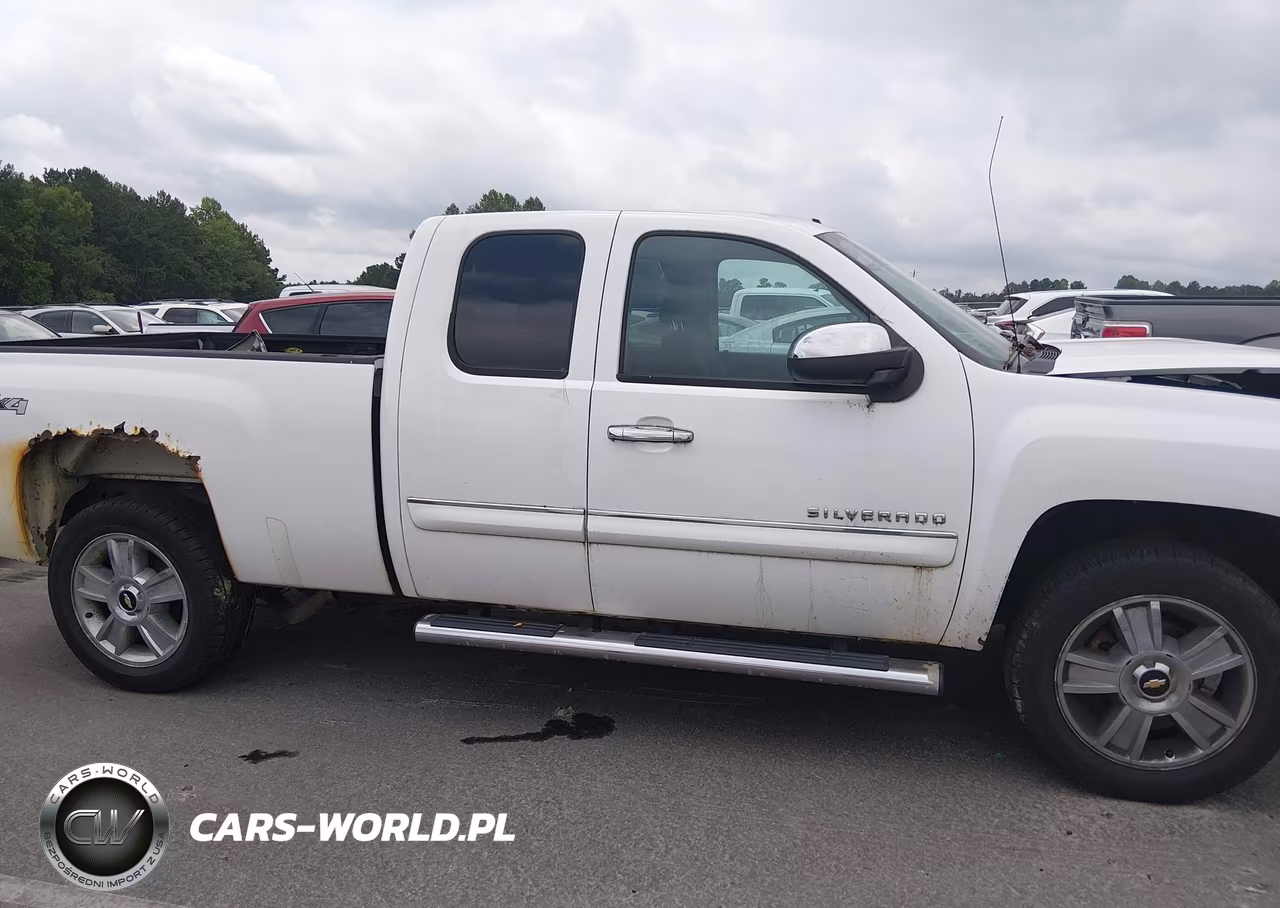 2013 Chevrolet Silverado 1500 Lt VIN:1GCRKSE75DZ132515 - 13